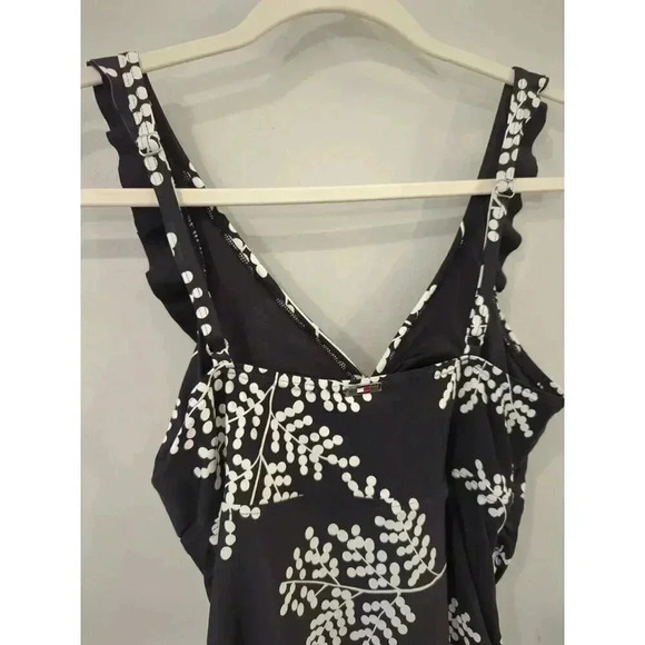 Tommy Hilfiger Women's One Piece Swimsuit V-Neck Ruffle‎ Trim Size M - Picture 5 of 9
